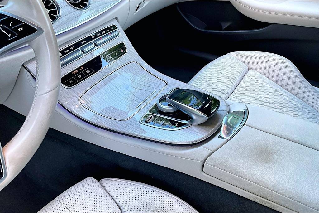 Thumbnail: 2023 Mercedes-Benz E-Class - 17
