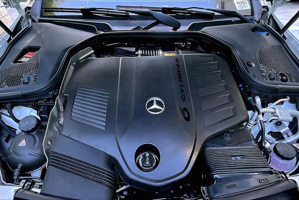 Thumbnail: 2023 Mercedes-Benz E-Class - 9