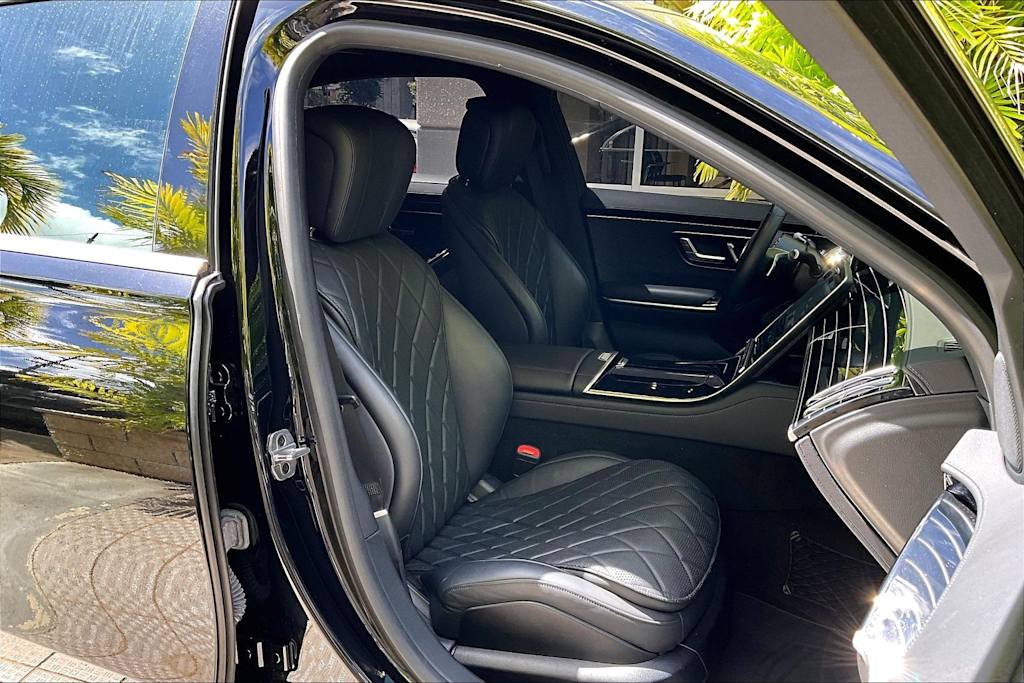 Thumbnail: 2021 Mercedes-Benz S-Class - 12