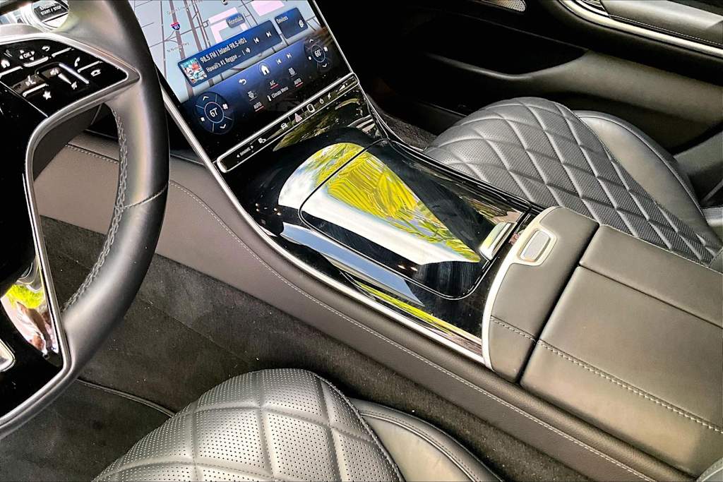 Thumbnail: 2021 Mercedes-Benz S-Class - 17