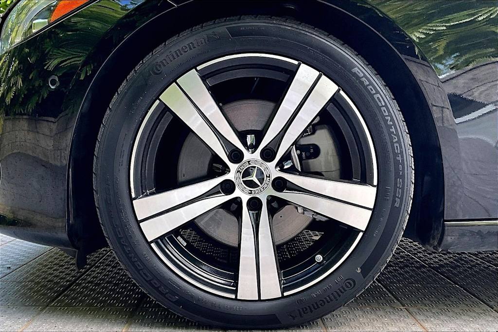 Thumbnail: 2024 Mercedes-Benz C-Class - 7