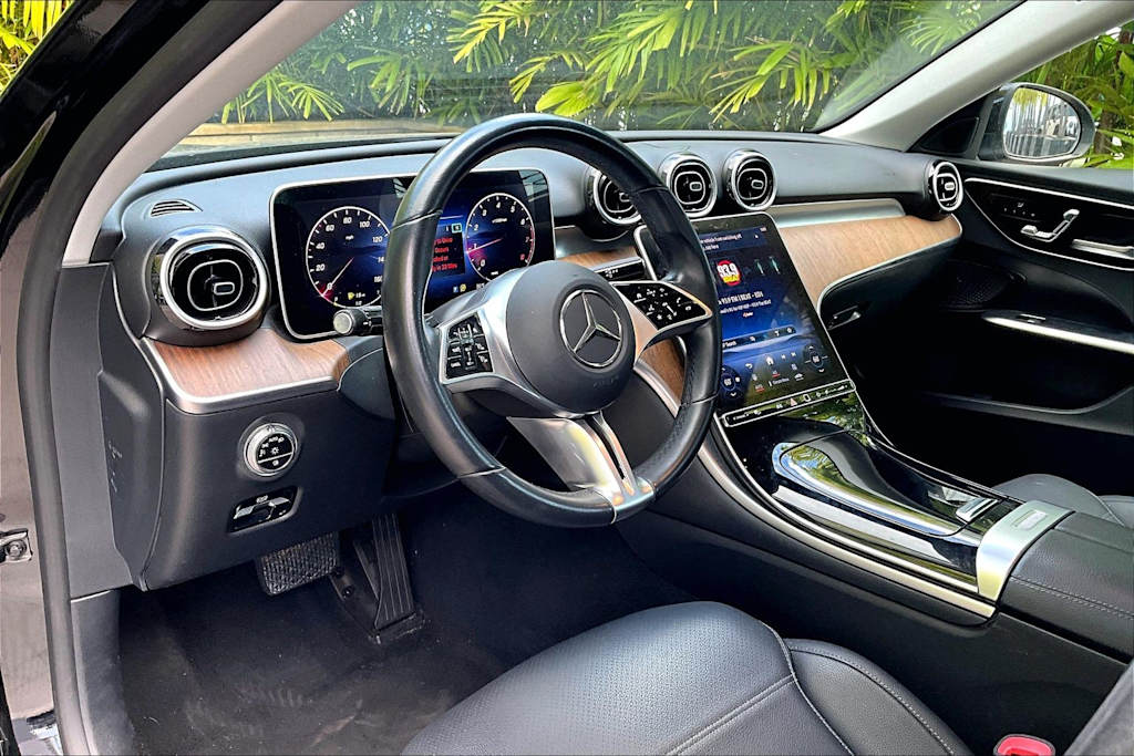 Thumbnail: 2024 Mercedes-Benz C-Class - 2
