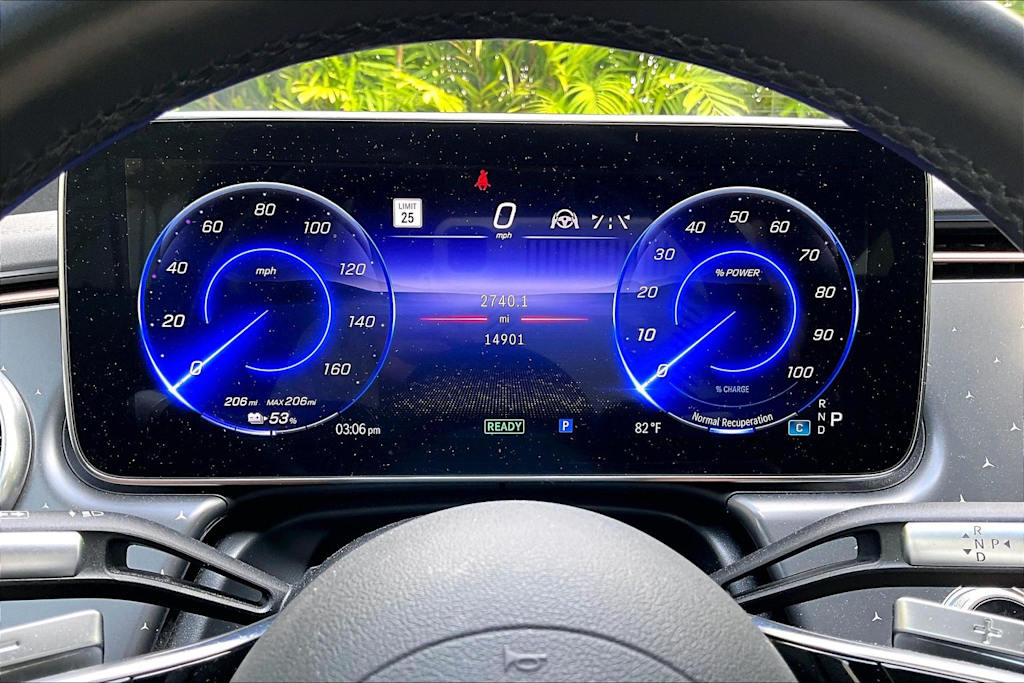 Thumbnail: 2022 Mercedes-Benz EQS - 19