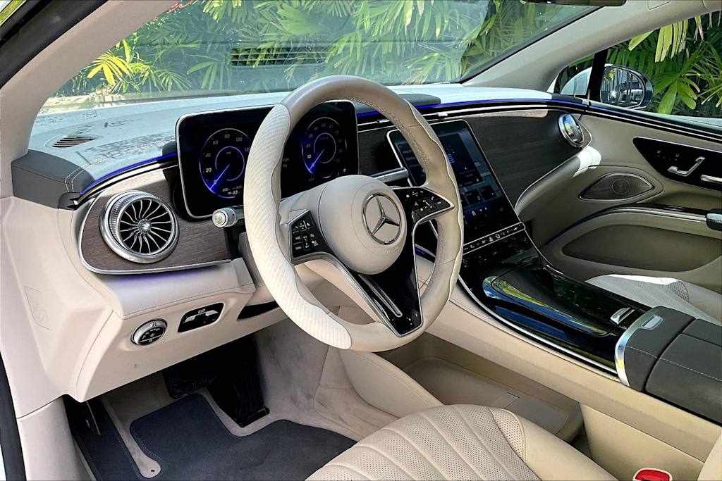 Thumbnail: 2023 Mercedes-Benz EQS - 2