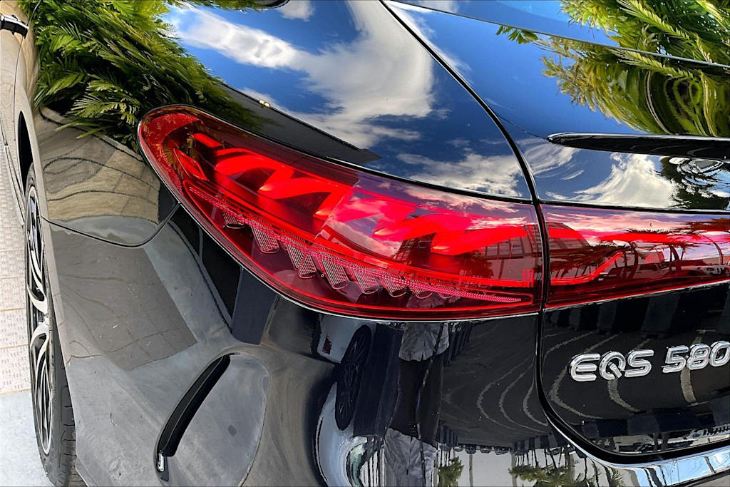 Thumbnail: 2023 Mercedes-Benz EQS - 31