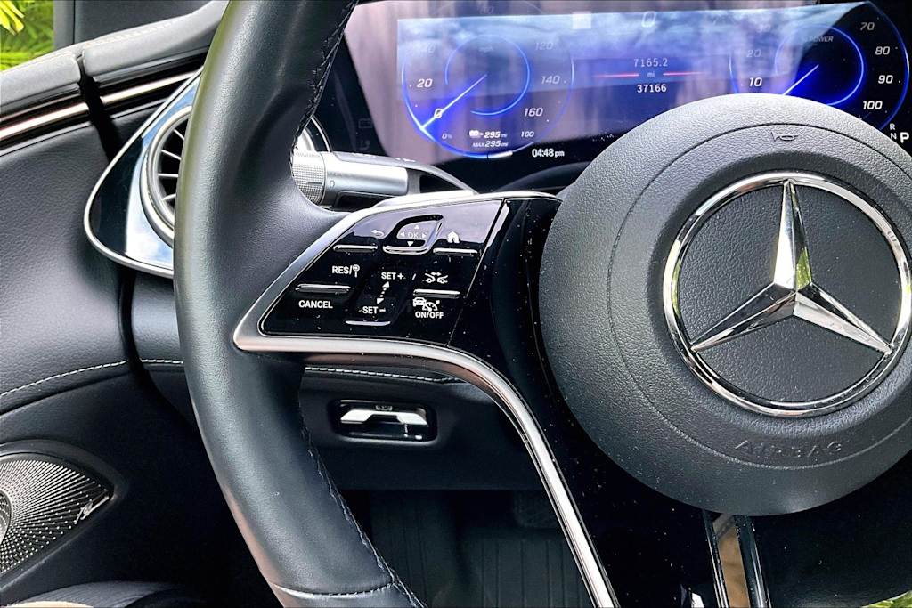 Thumbnail: 2022 Mercedes-Benz EQS - 25