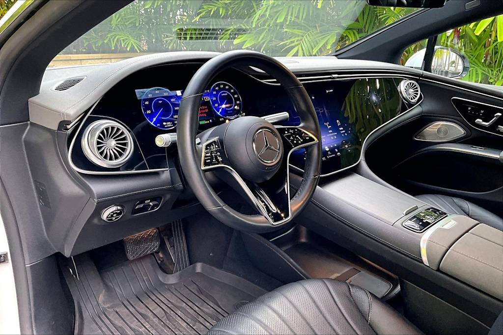 Thumbnail: 2022 Mercedes-Benz EQS - 2