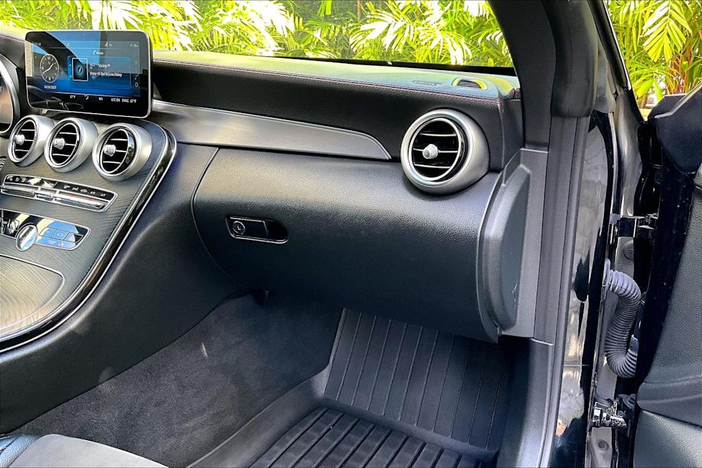 Thumbnail: 2021 Mercedes-Benz C-Class - 23