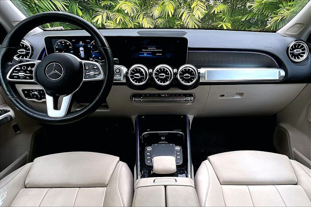 Thumbnail: 2021 Mercedes-Benz GLB - 10