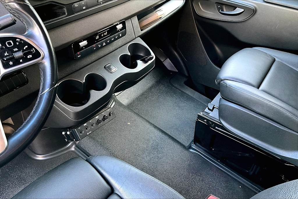 Thumbnail: 2022 Mercedes-Benz Sprinter - 15