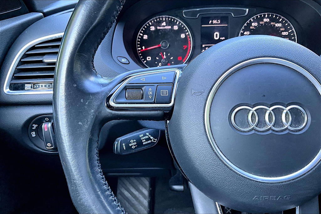 Thumbnail: 2016 Audi Q3 - 25