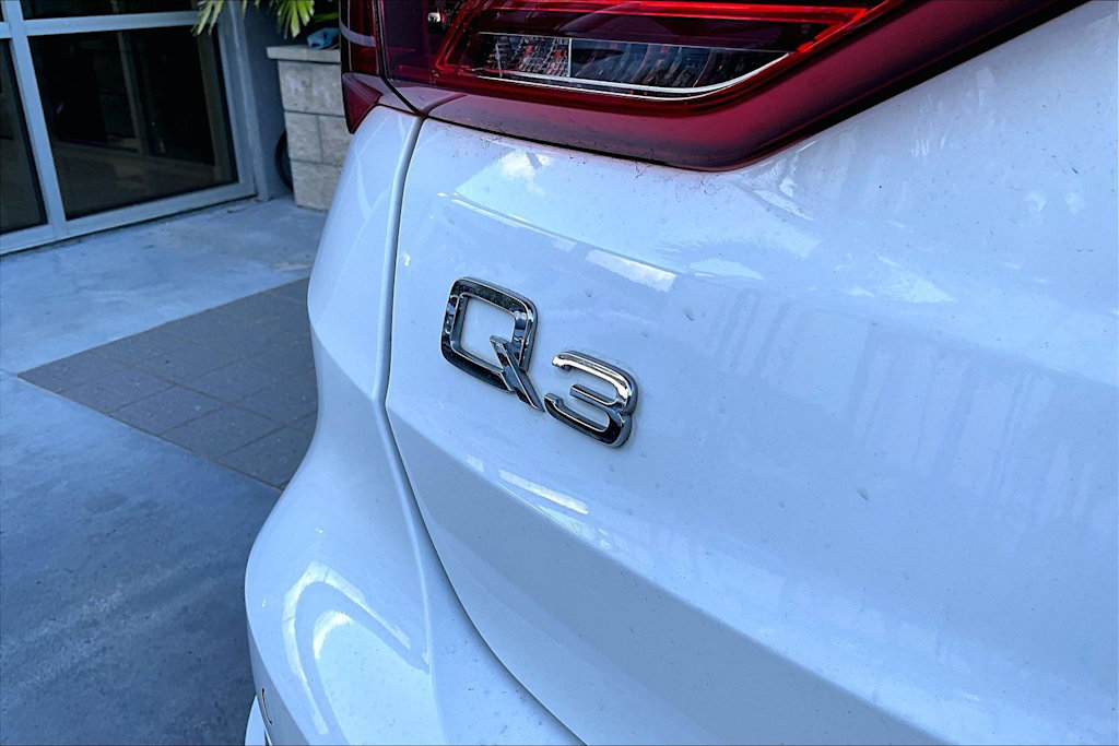 Thumbnail: 2020 Audi Q3 - 7