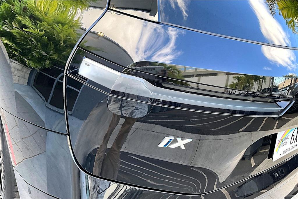 Thumbnail: 2025 BMW iX - 31