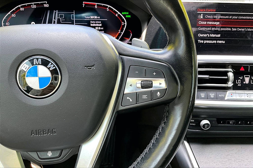 Thumbnail: 2023 BMW 4 Series - 26