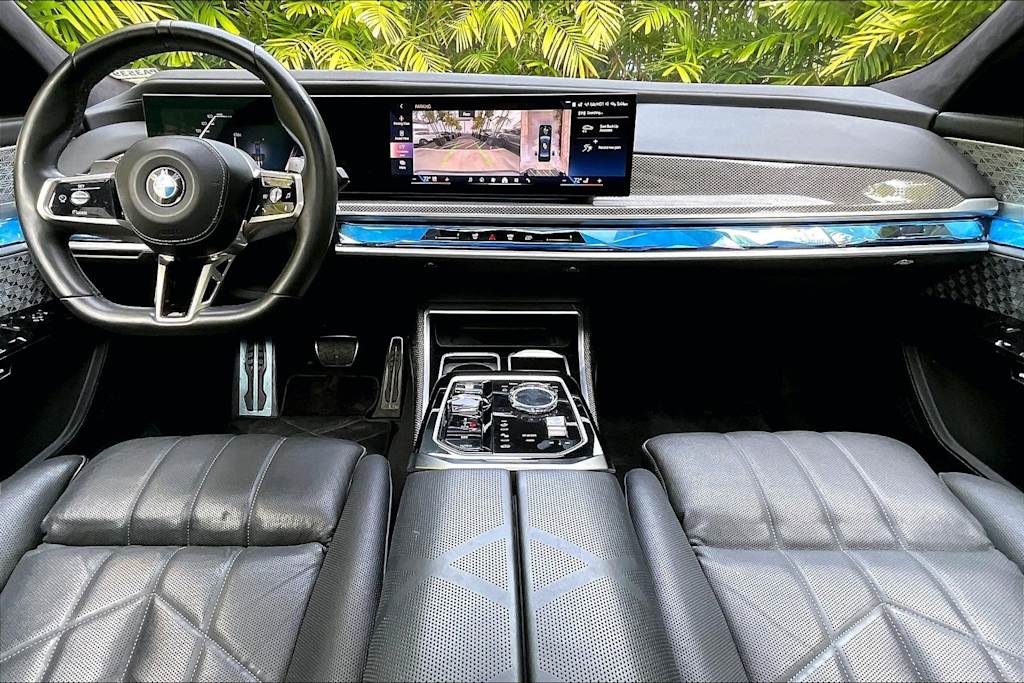 Thumbnail: 2023 BMW 7 Series - 9
