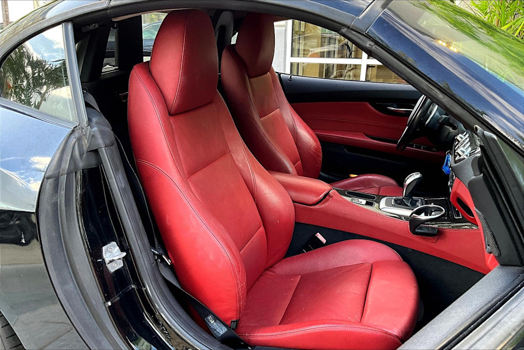 Thumbnail: 2014 BMW Z4 - 11