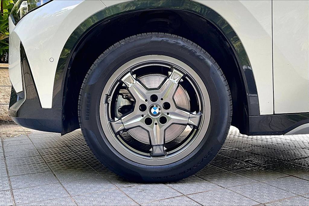Thumbnail: 2025 BMW X1 - 8