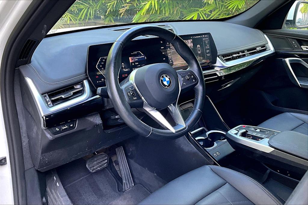 Thumbnail: 2025 BMW X1 - 2