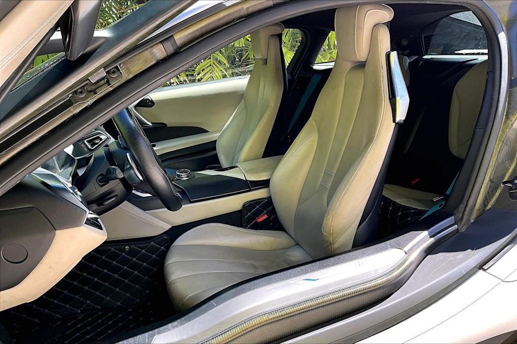 Thumbnail: 2015 BMW  - 9