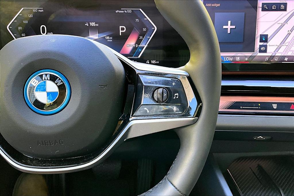 Thumbnail: 2024 BMW i5 - 27