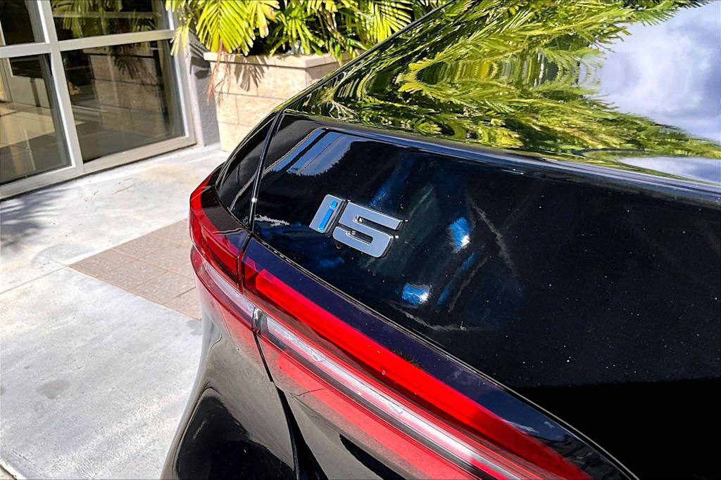 Thumbnail: 2024 BMW i5 - 7