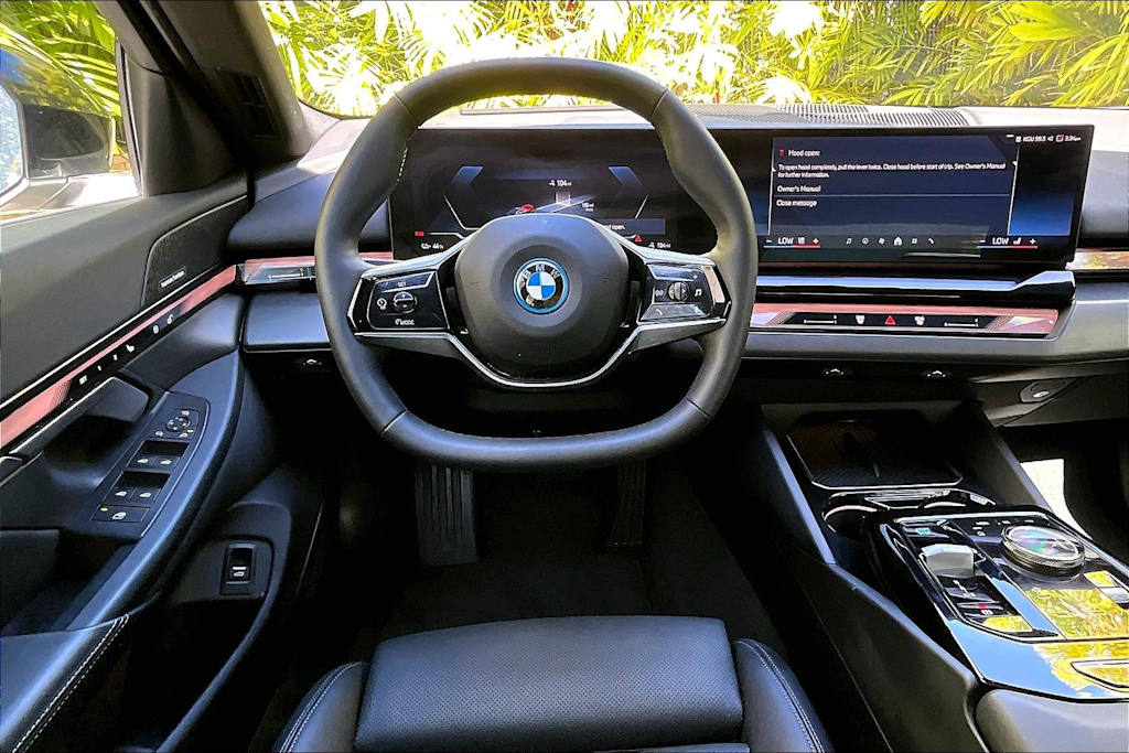 Thumbnail: 2024 BMW i5 - 14