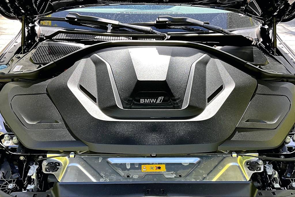 Thumbnail: 2024 BMW i4 - 9