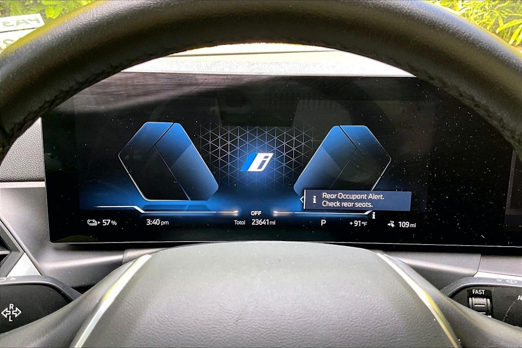 Thumbnail: 2024 BMW i4 - 18