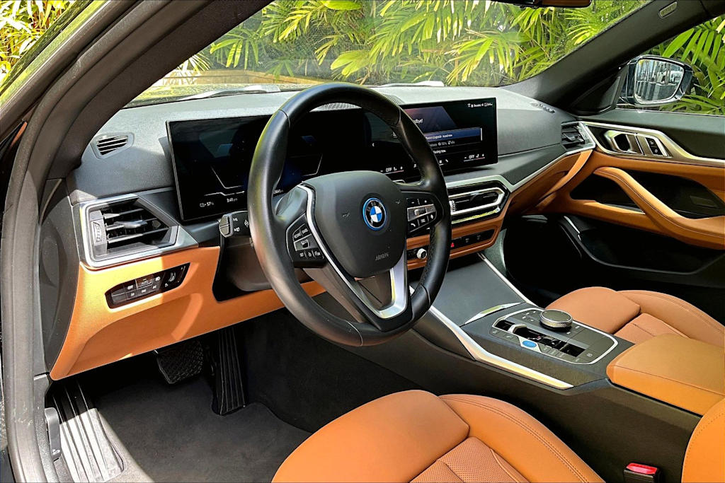 Thumbnail: 2024 BMW i4 - 2