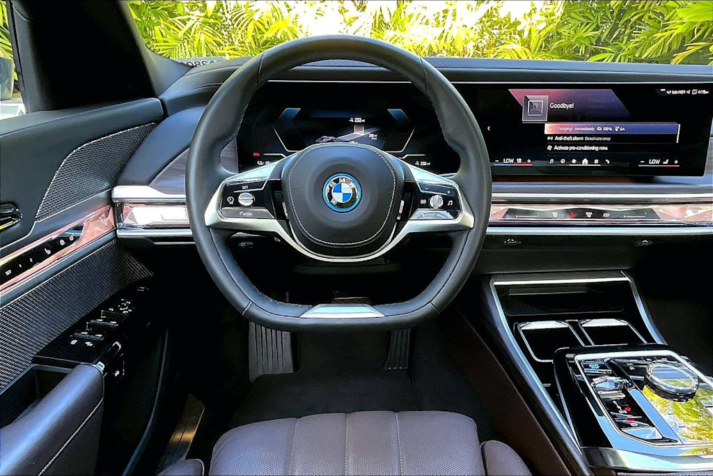 Thumbnail: 2023 BMW i7 - 14