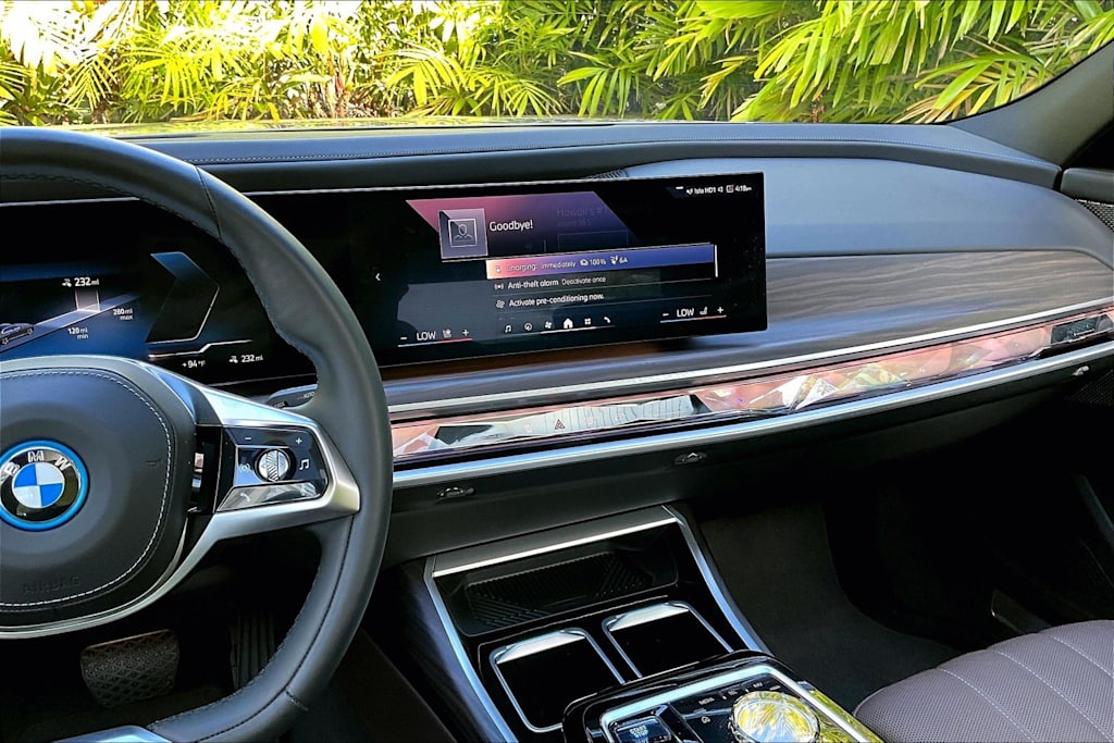 Thumbnail: 2023 BMW i7 - 15