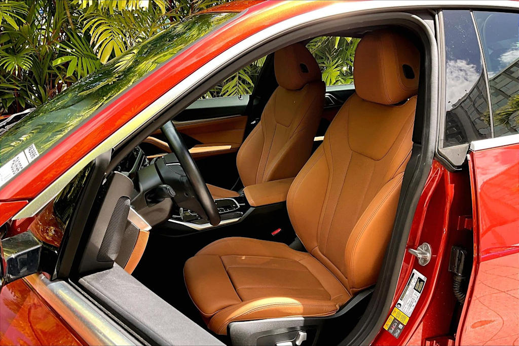 Thumbnail: 2023 BMW i4 - 11