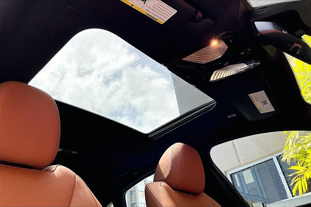 Thumbnail: 2023 BMW i4 - 30