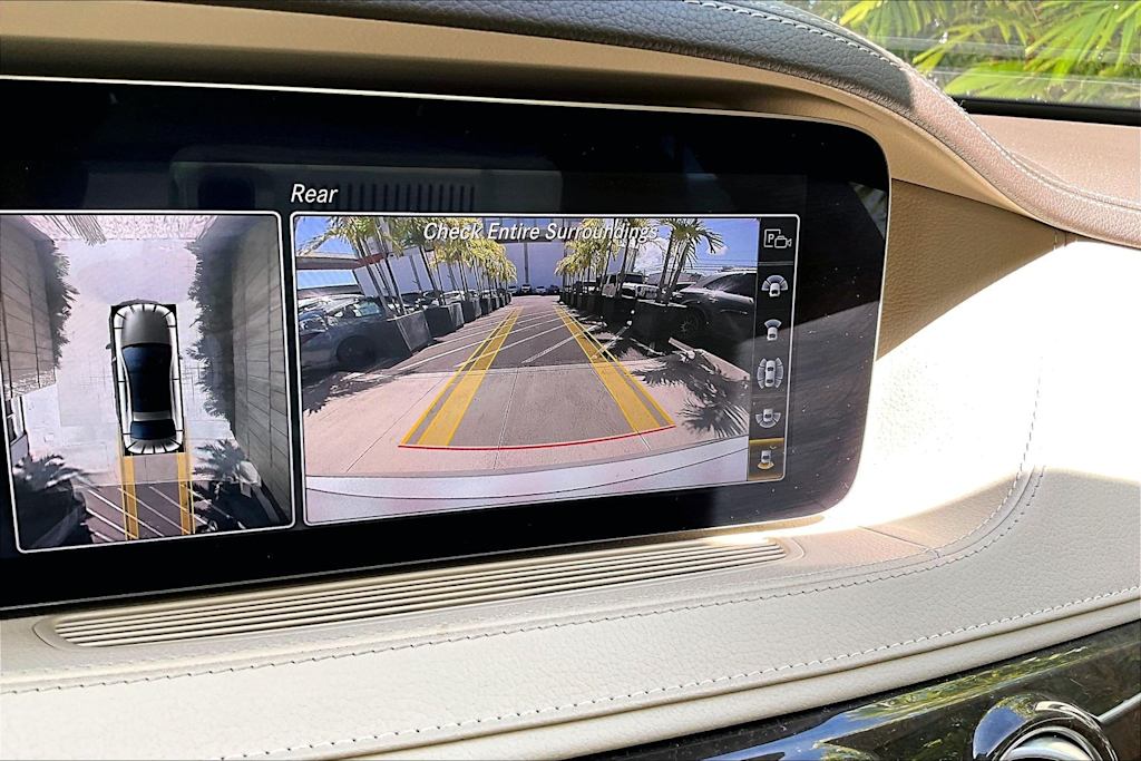 Thumbnail: 2019 Mercedes-Benz S-Class - 16