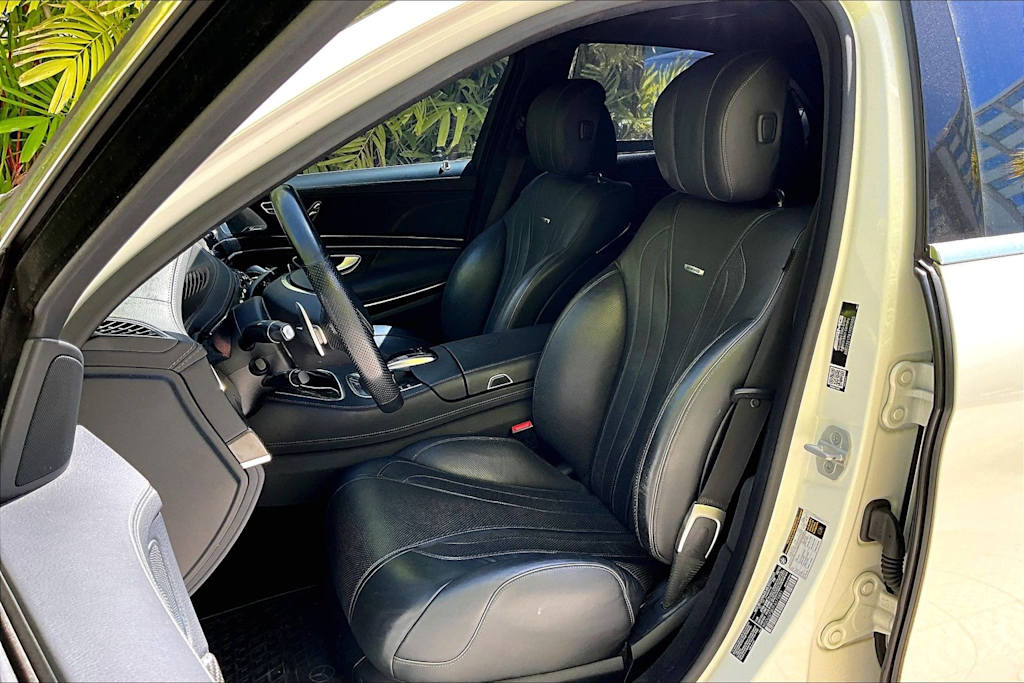 Thumbnail: 2015 Mercedes-Benz S-Class - 11