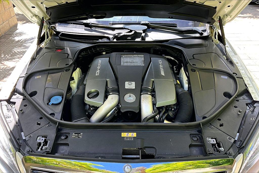 Thumbnail: 2015 Mercedes-Benz S-Class - 9