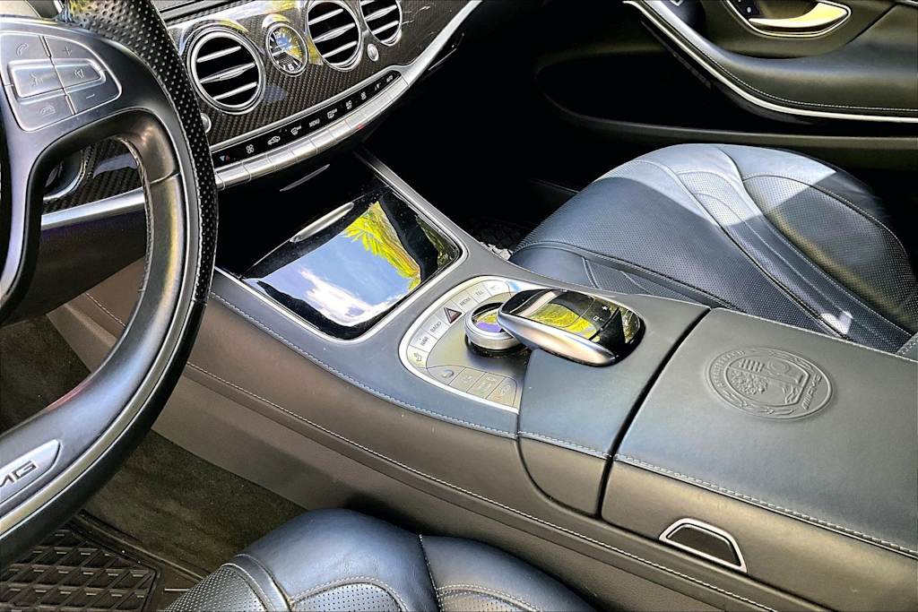 Thumbnail: 2015 Mercedes-Benz S-Class - 17