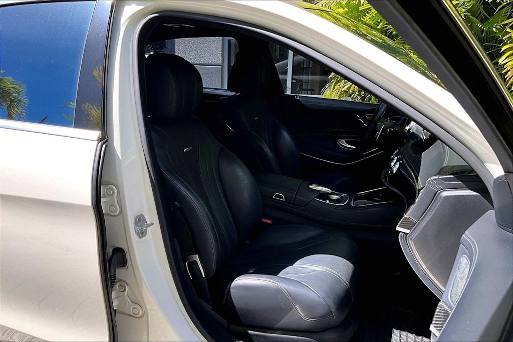 Thumbnail: 2015 Mercedes-Benz S-Class - 12
