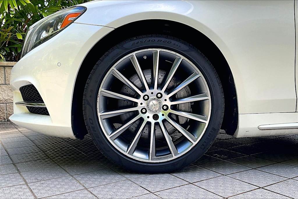 Thumbnail: 2016 Mercedes-Benz S-Class - 8