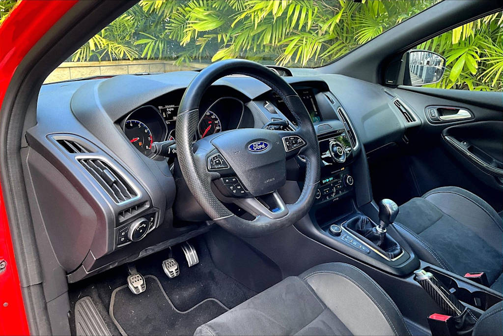 Thumbnail: 2018 Ford Focus - 2