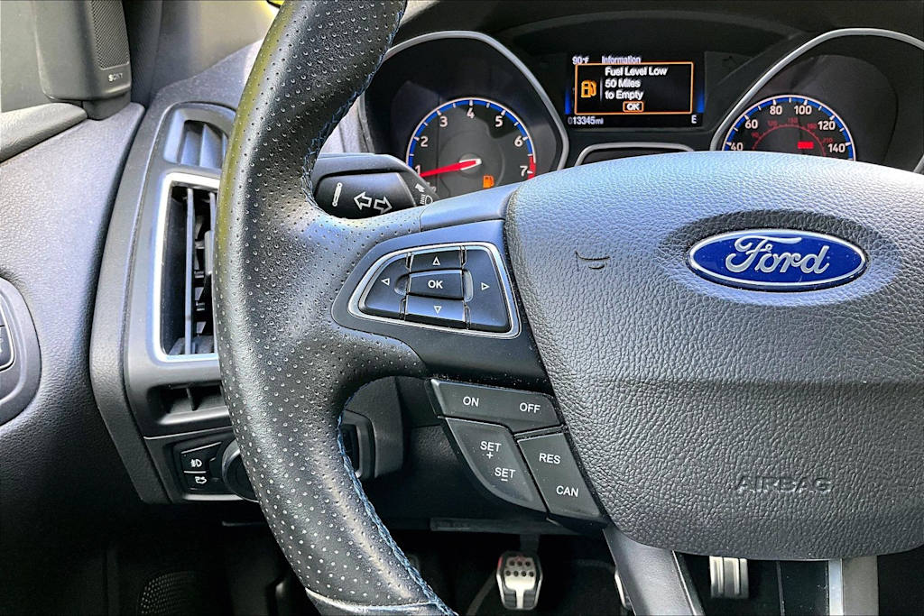 Thumbnail: 2018 Ford Focus - 25