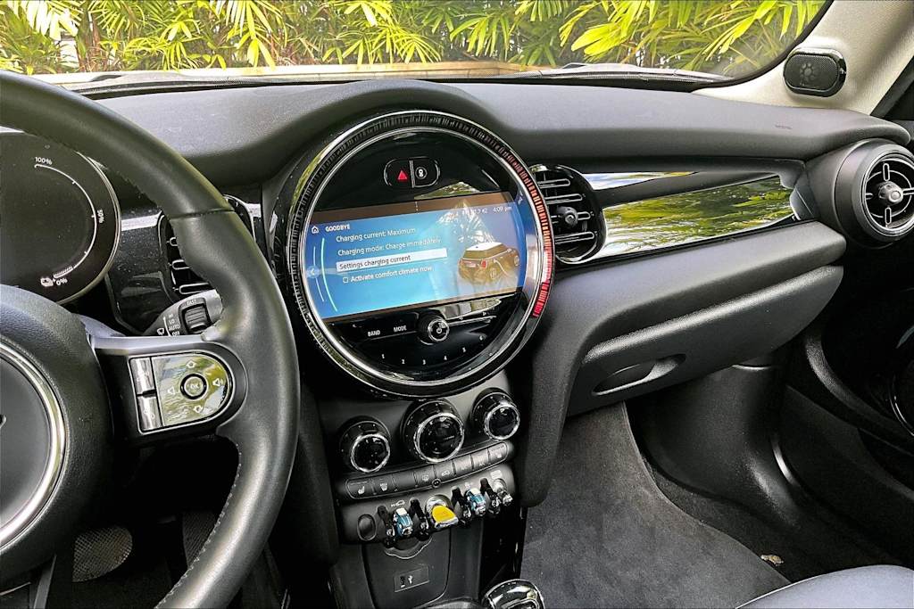 Thumbnail: 2024 MINI Cooper - 15
