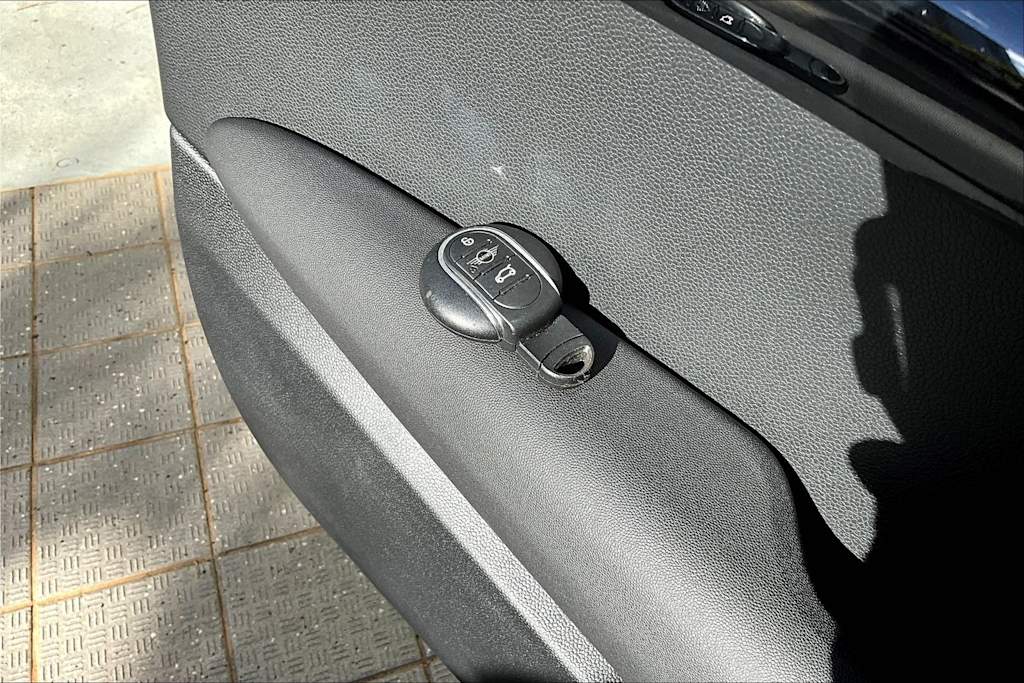 Thumbnail: 2024 MINI Cooper - 20