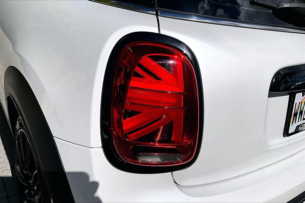 Thumbnail: 2023 MINI Cooper - 31