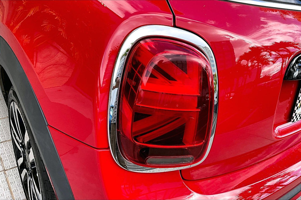 Thumbnail: 2022 MINI Cooper - 32