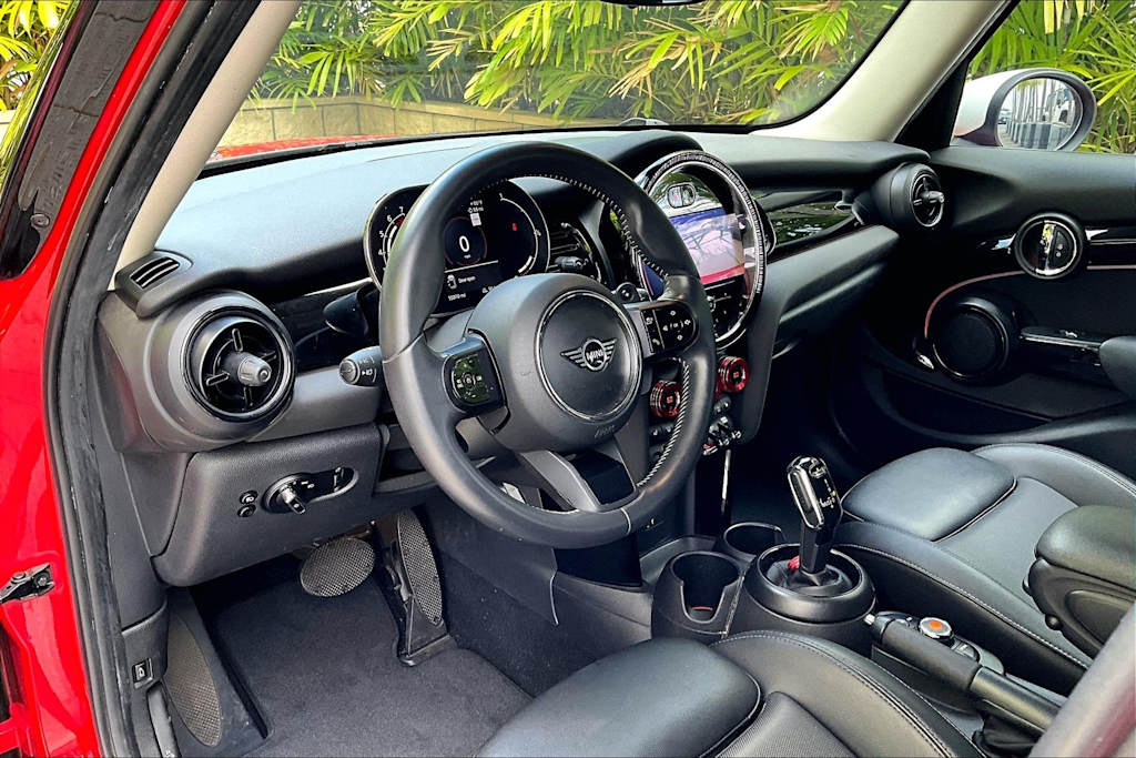 Thumbnail: 2022 MINI Cooper - 2