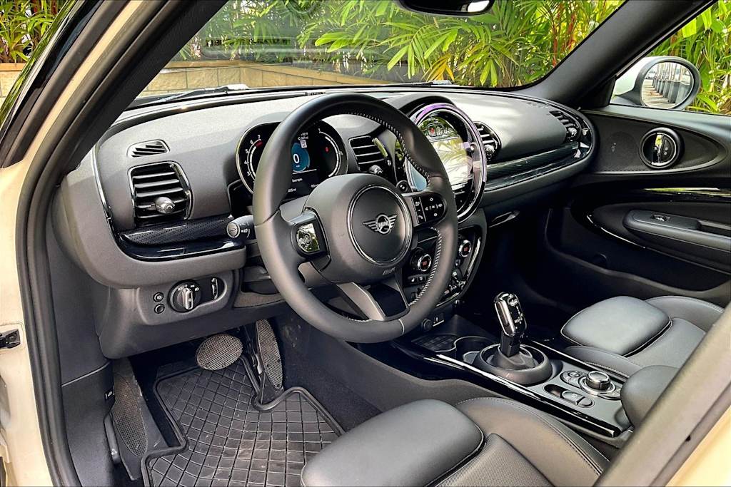 Thumbnail: 2023 MINI Cooper Clubman - 2