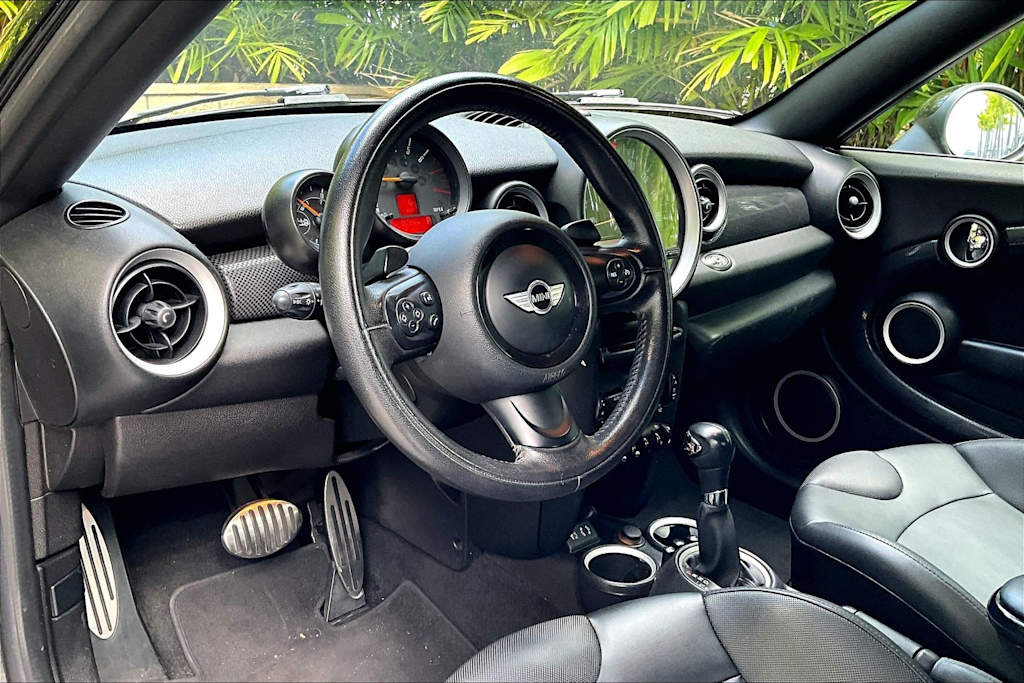 Thumbnail: 2015 MINI Cooper - 2
