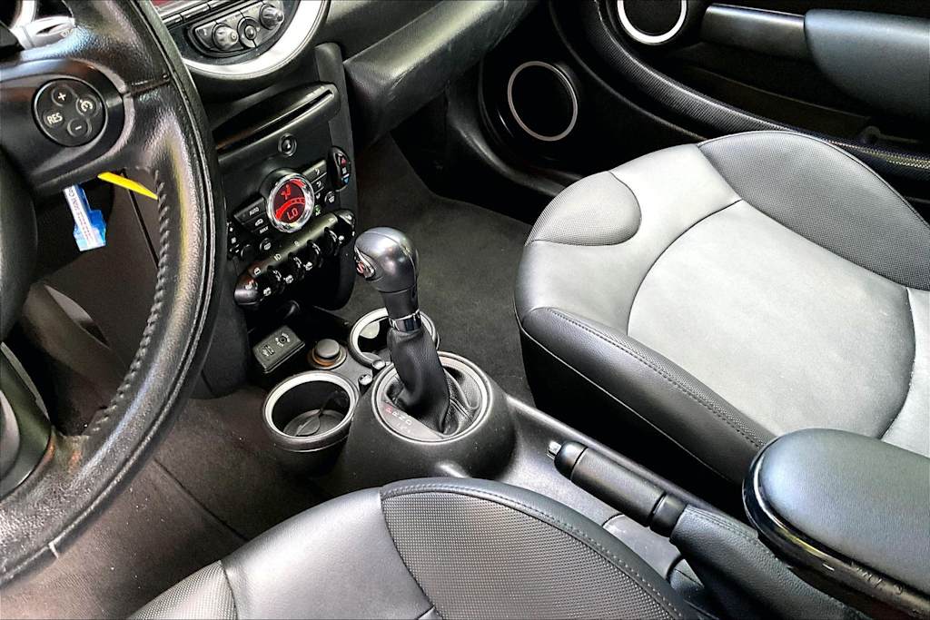 Thumbnail: 2015 MINI Cooper - 20