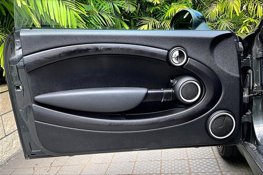 Thumbnail: 2015 MINI Cooper - 26